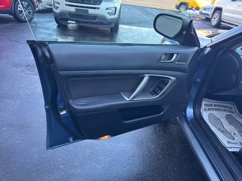 2009 Subaru Outback 2.5i Special Edition