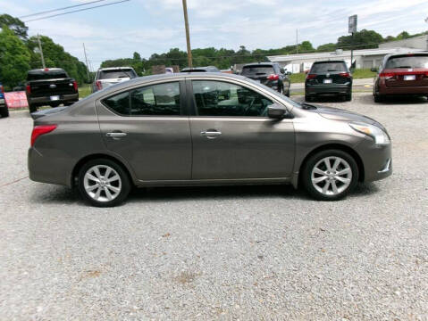2016 Nissan Versa