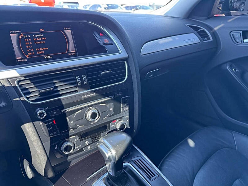 2016 Audi A4 2.0T quattro Premium