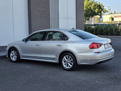 2016 Volkswagen Passat 1.8T S