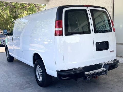 2019 GMC Savana 2500