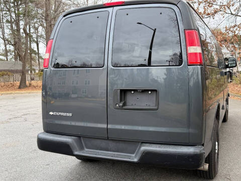 2017 Chevrolet Express LS 3500