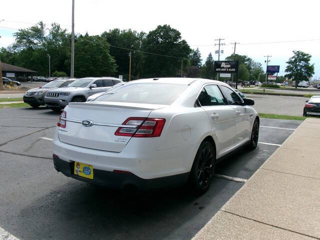 2013 Ford Taurus SEL