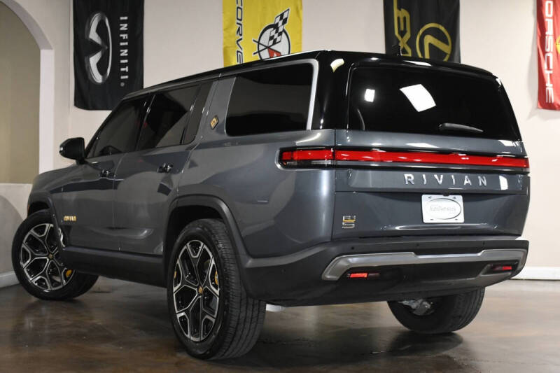 2022 Rivian R1S Launch Edition