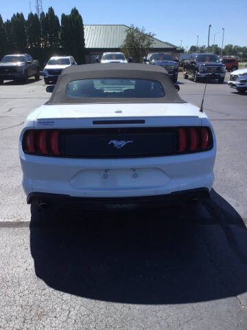 2022 Ford Mustang EcoBoost Premium