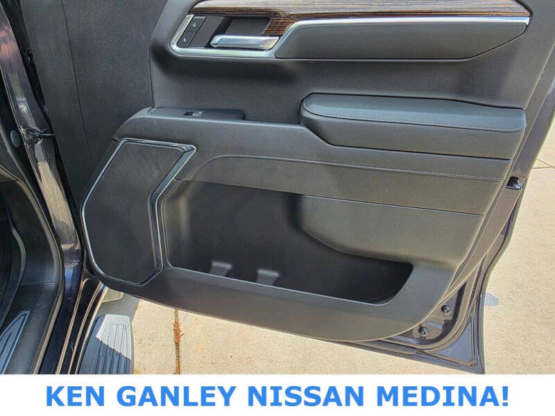 2023 GMC Sierra 1500 Elevation Standard