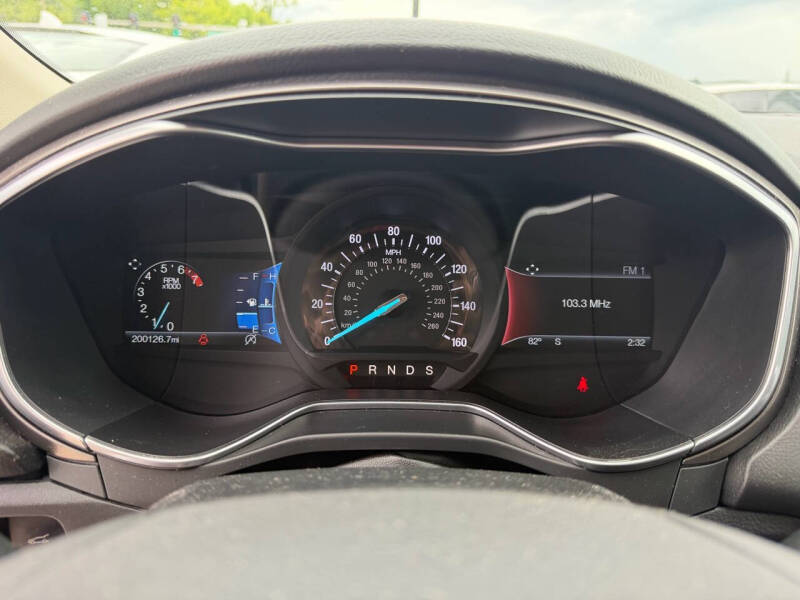 2017 Ford Fusion SE