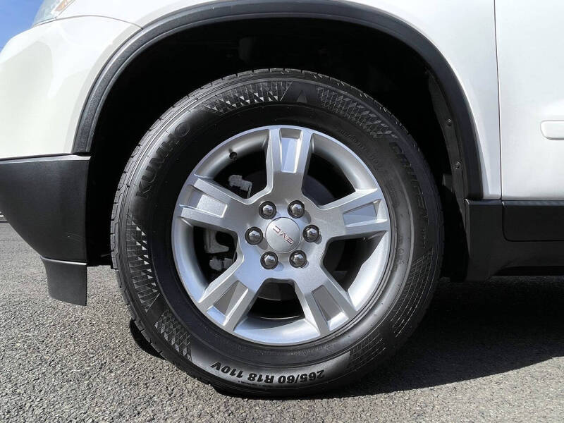 2011 GMC Acadia SLE