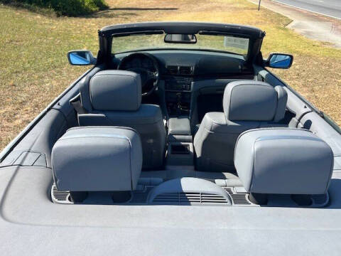 2005 BMW 3 Series 325Ci