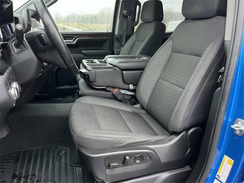 2023 GMC Sierra 1500 Elevation Standard