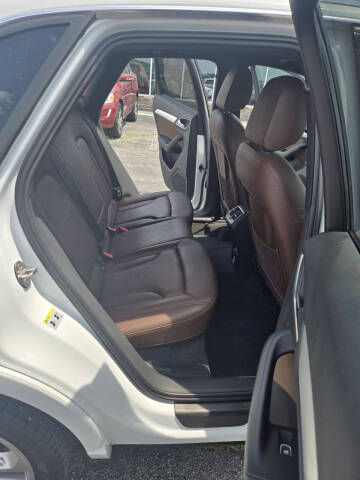 2017 Audi Q3 2.0T quattro Premium Plus