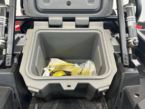 2015 Polaris RZR XP 4 1000 EPS