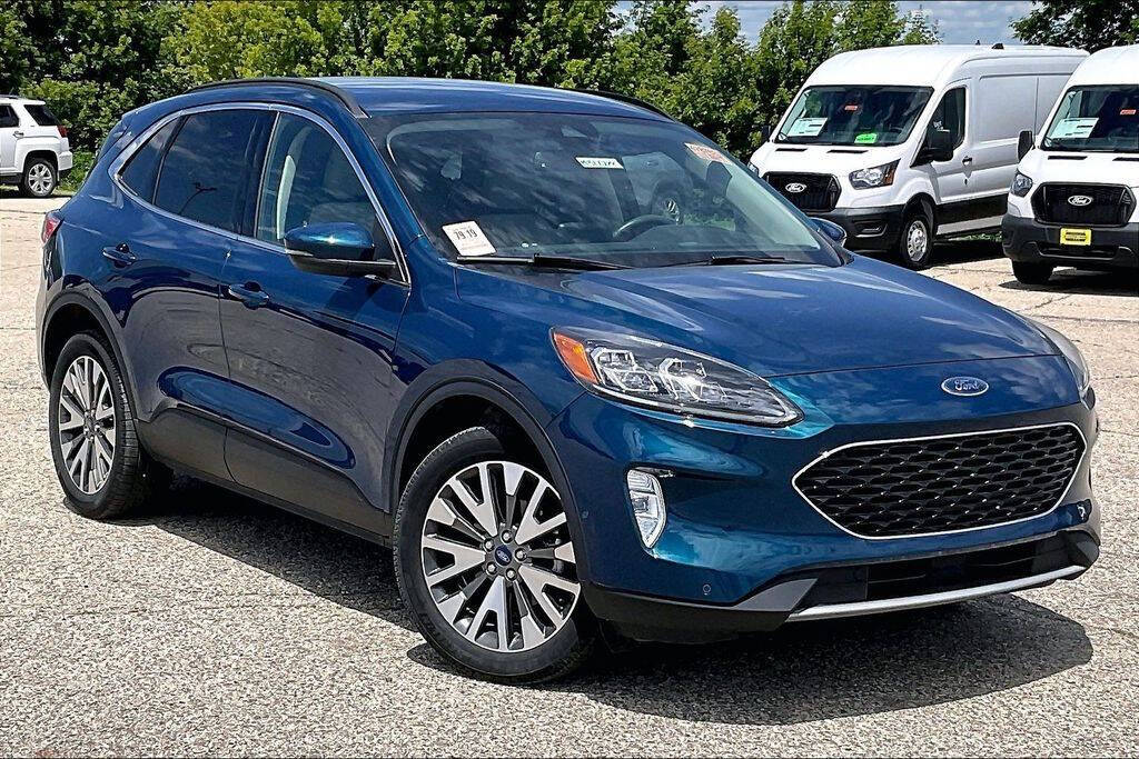 Dk. Green 2020 Ford Escape Titanium AWD Titanium 4dr SUV 1