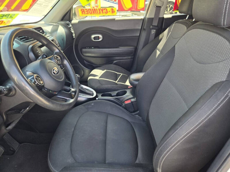 2019 Kia Soul +