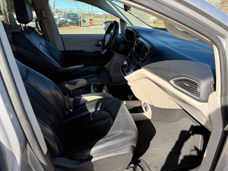 2018 Chrysler Pacifica Touring L