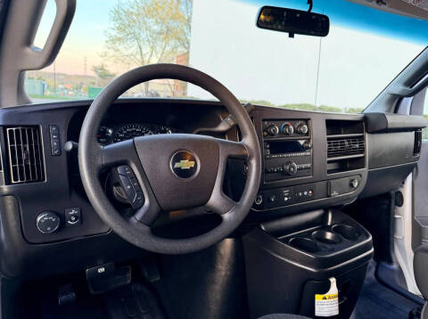 2021 Chevrolet Express 2500