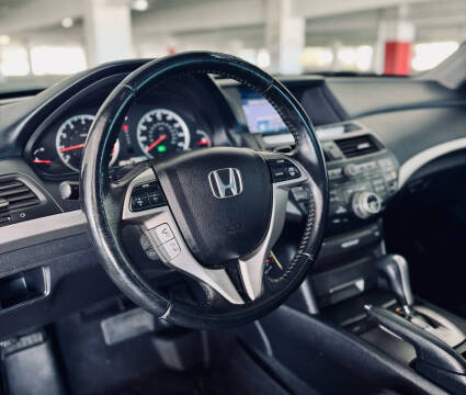 2012 Honda Accord EX-L V6 w/Navi