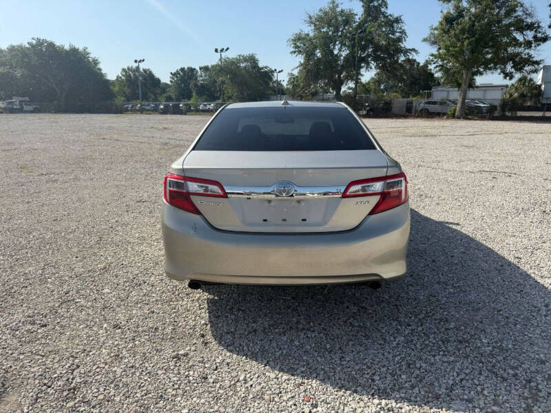 2013 Toyota Camry XLE V6