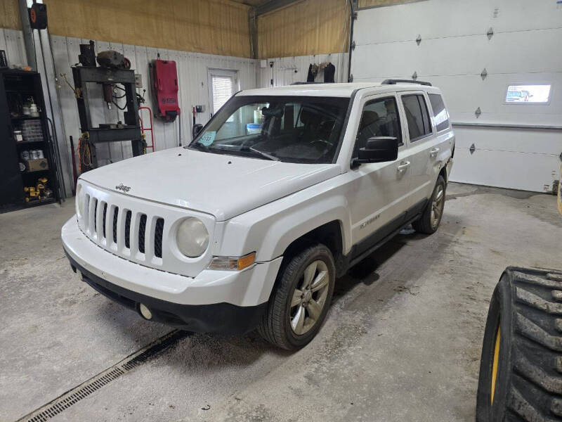 2011 Jeep Patriot for sale at B&M Auto Sales and Service LLP in Marion SD