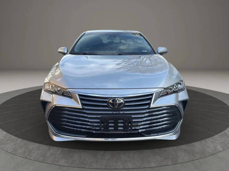 2022 Toyota Avalon XLE