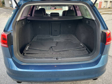 2017 Volkswagen Golf SportWagen TSI S 4Motion