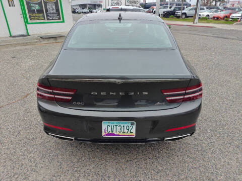 2023 Genesis G80