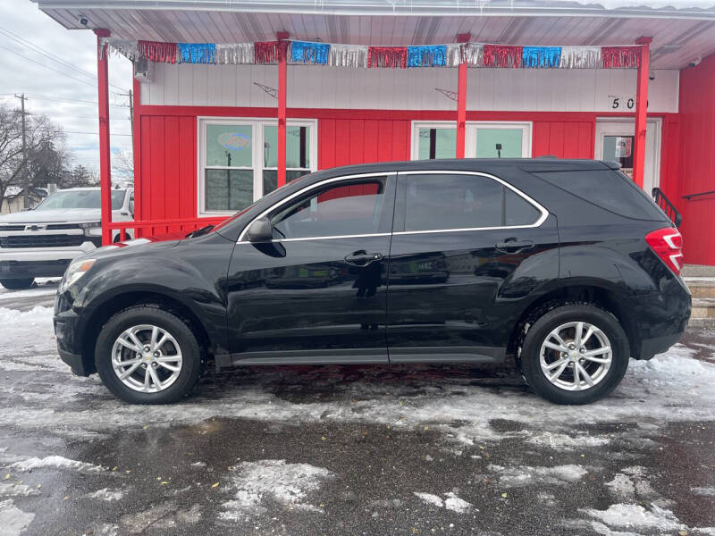 2017 Chevrolet Equinox LS photo 2