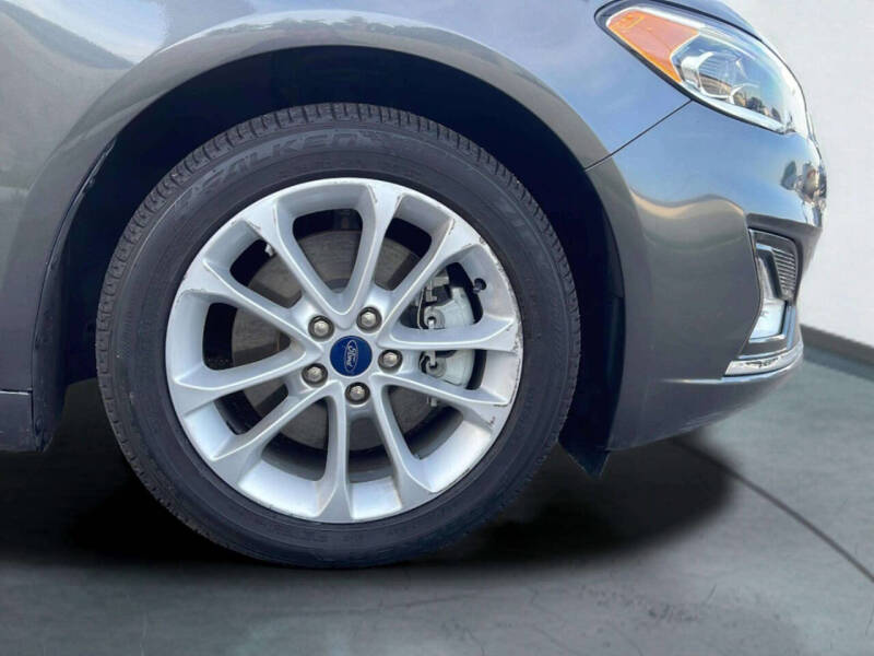 2020 Ford Fusion Energi Titanium