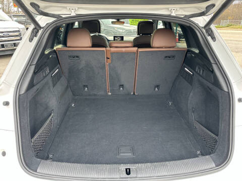 2020 Audi Q5 quattro Titanium Premium 45 TFSI