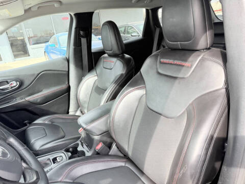 2019 Jeep Cherokee Trailhawk