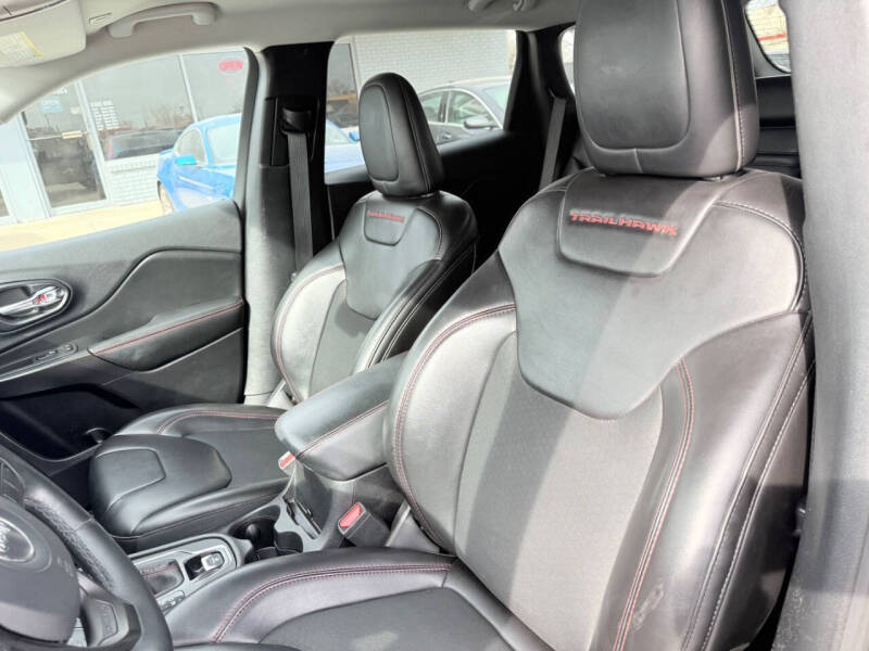 2019 Jeep Cherokee Trailhawk