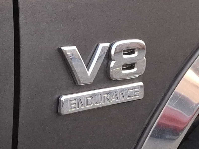 2004 Nissan Titan SE