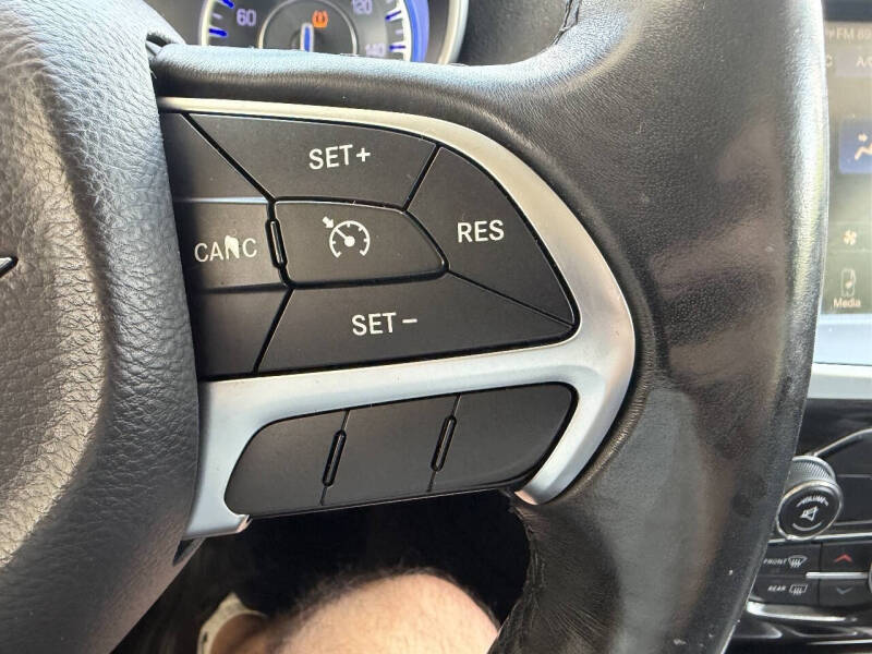 2016 Chrysler 300 Limited