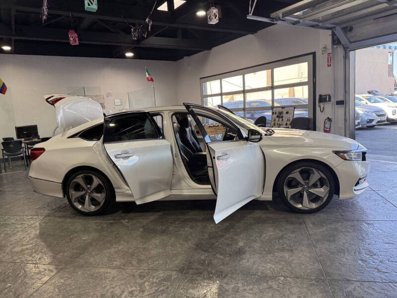 2018 Honda Accord Touring