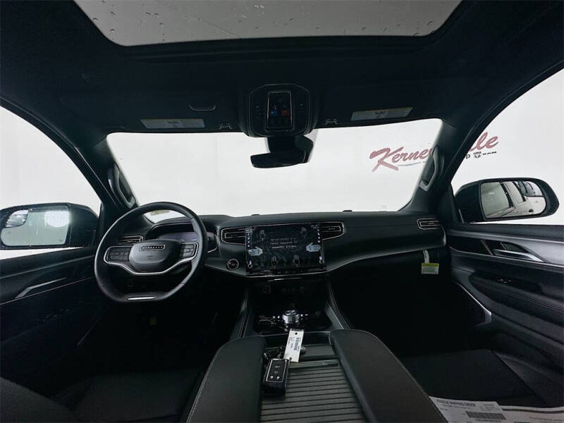 2025 Jeep Wagoneer Series II