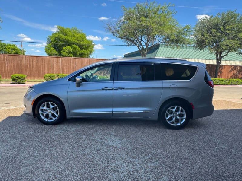 2020 Chrysler Pacifica Limited