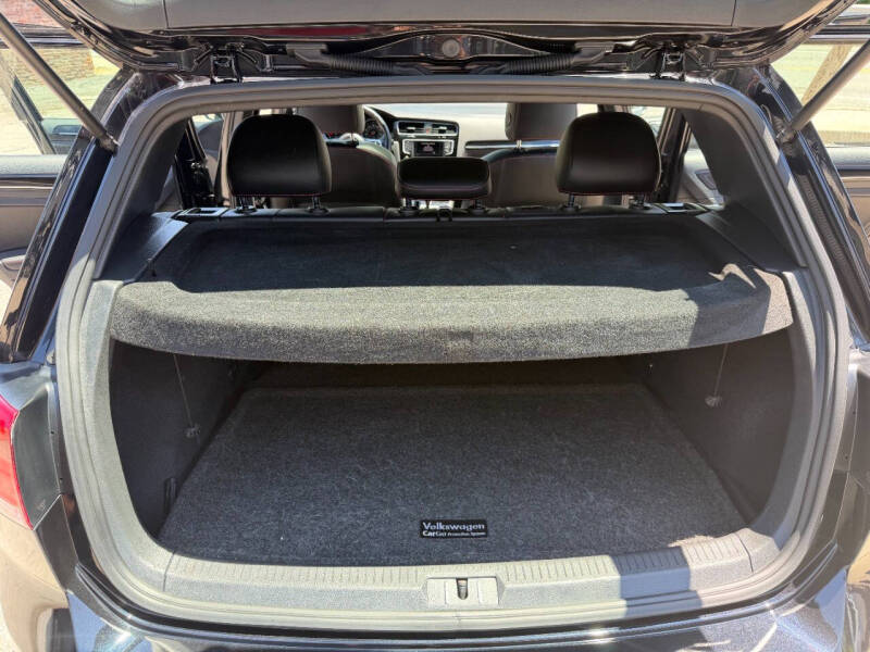 2016 Volkswagen Golf GTI SE