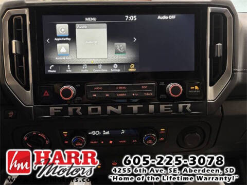 2025 Nissan Frontier SV