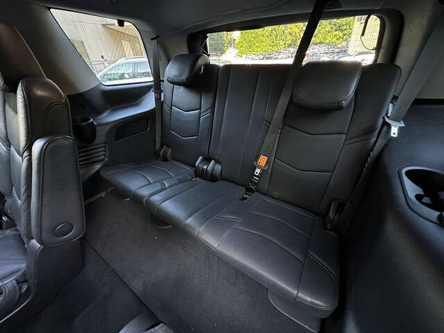 2019 Cadillac Escalade Standard