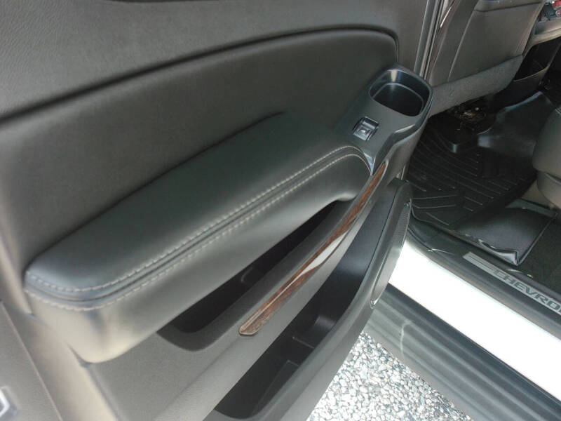 2017 Chevrolet Suburban LT