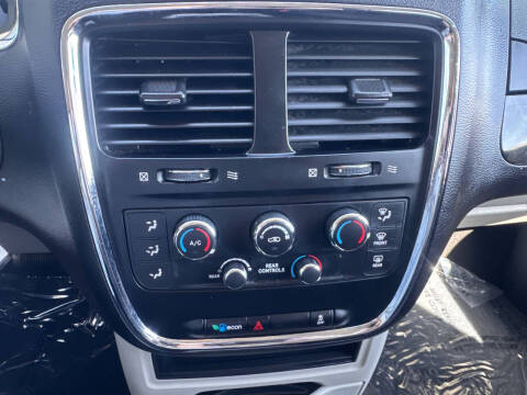 2011 Dodge Grand Caravan Express