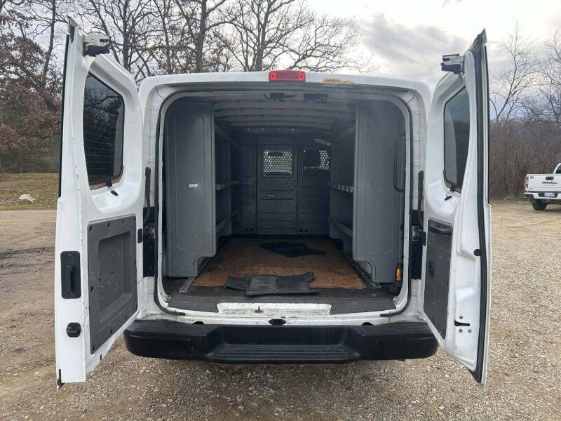 2018 Nissan NV 1500 SV