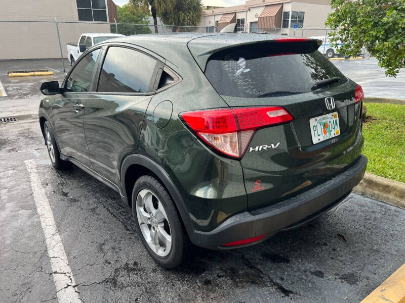 2017 Honda HR-V LX