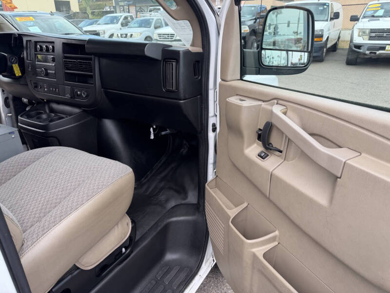2017 Chevrolet Express 3500
