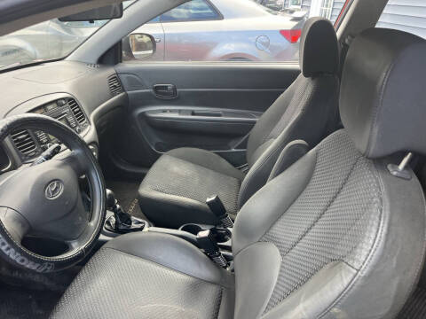 2011 Hyundai Accent GL