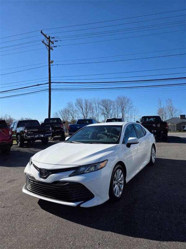 2019 Toyota Camry LE