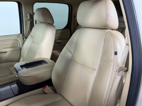 2013 Cadillac Escalade ESV Luxury