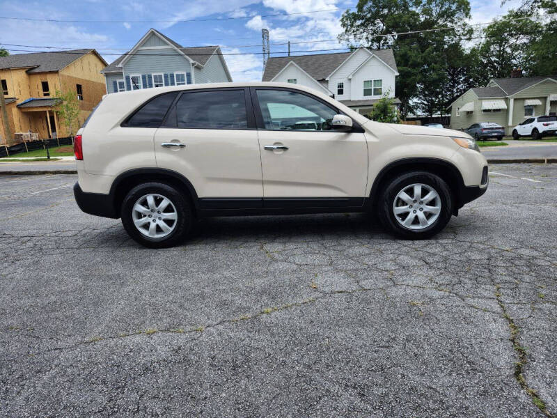 2011 Kia Sorento LX