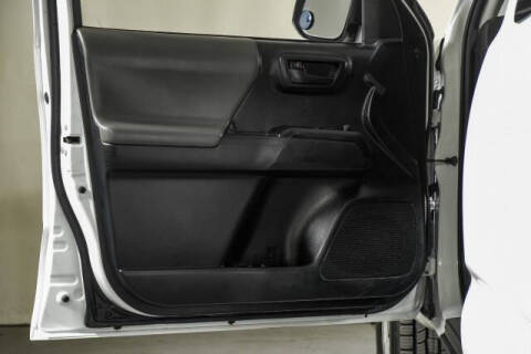 2020 Toyota Tacoma SR