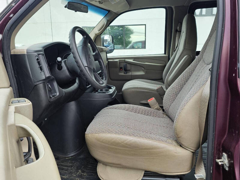 2005 GMC Savana 3500